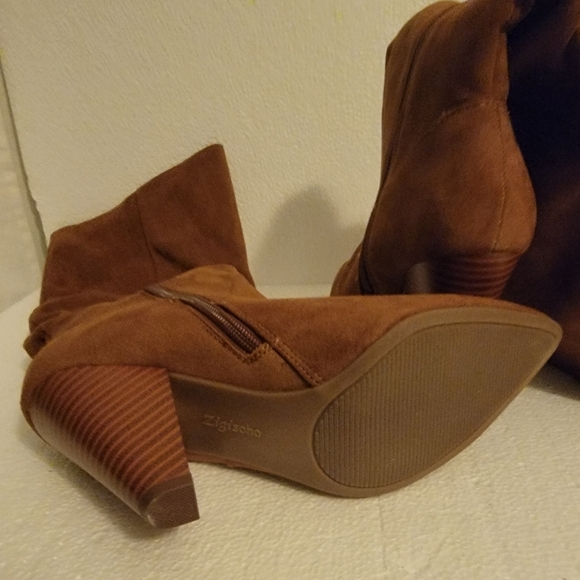 43. Zigisoho Boots size 8.5 - Picture 4 of 7